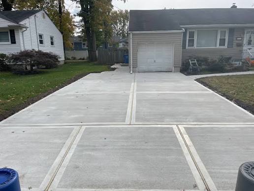 Concrete driveway in Erie PA